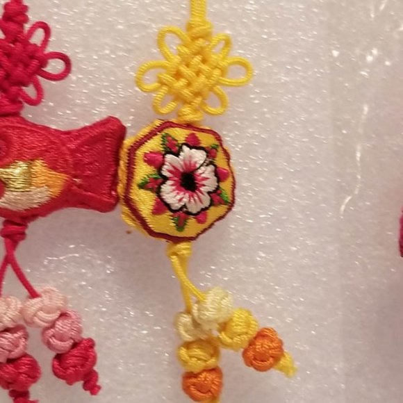 Lot of 6 Chinese knot cell charms NEW - Picture 7 of 8